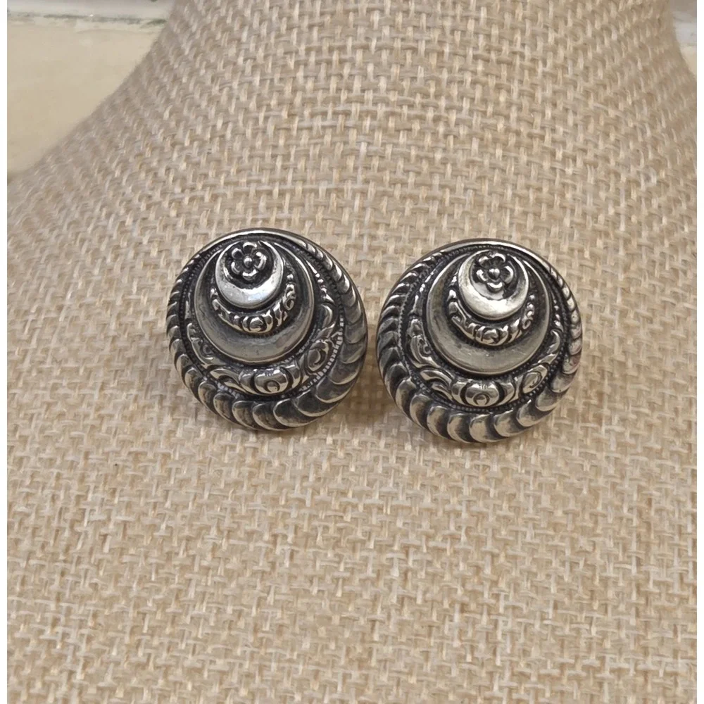 Unique‎ Vintage Sterling Silver Screw Back Earrings